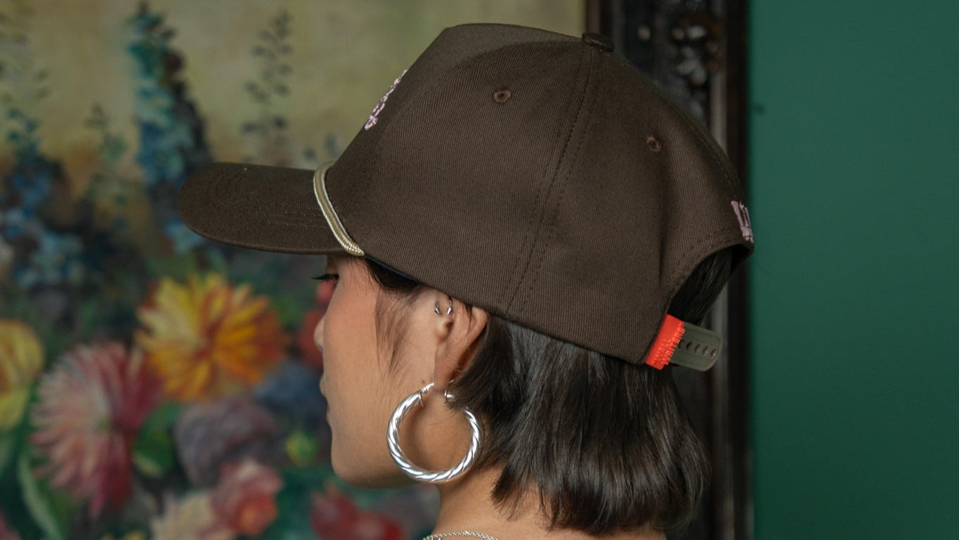 BASEBALL CAP BROWN AND PINK